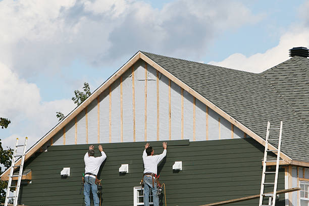 Professional Siding Repair technician working in Thorndale, PA